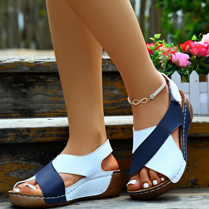 Women's Yola comfort sandals, perfect for all-day wear with stylish support.