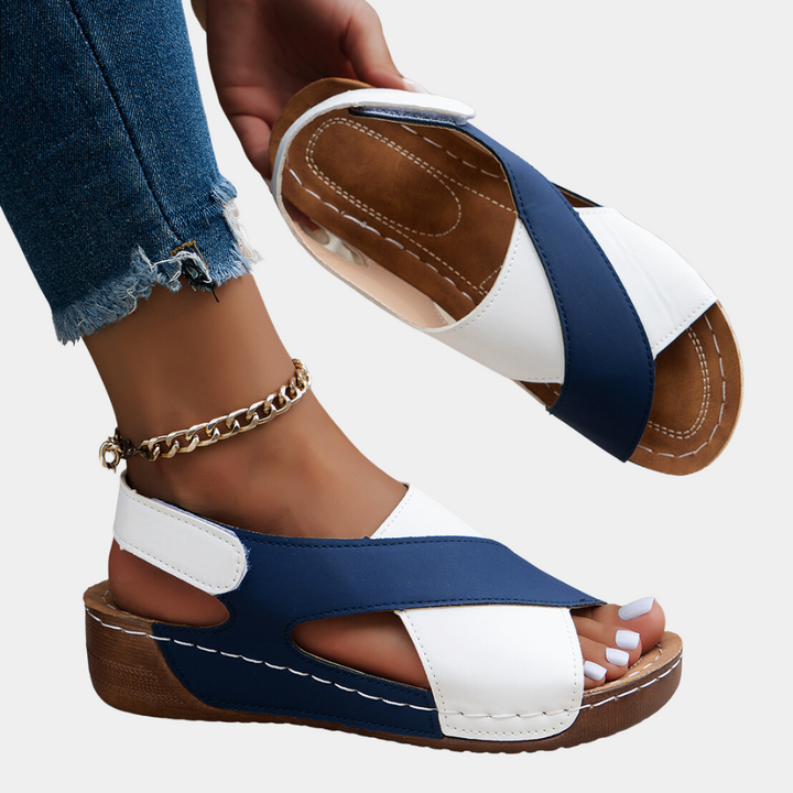 Yola adjustable women's sandals, ideal for walking & everyday casual summer wear.