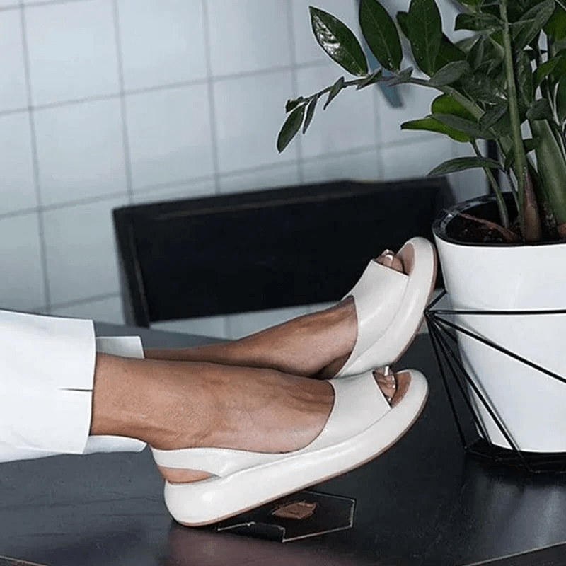 Women's Casual Summer Sandals with Breathable Design - Lexians