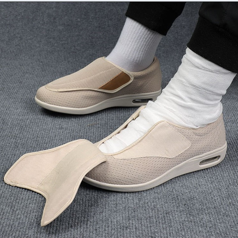 Women's Chloe Stretch Wide Shoes with Adjustable Closure - Lexians