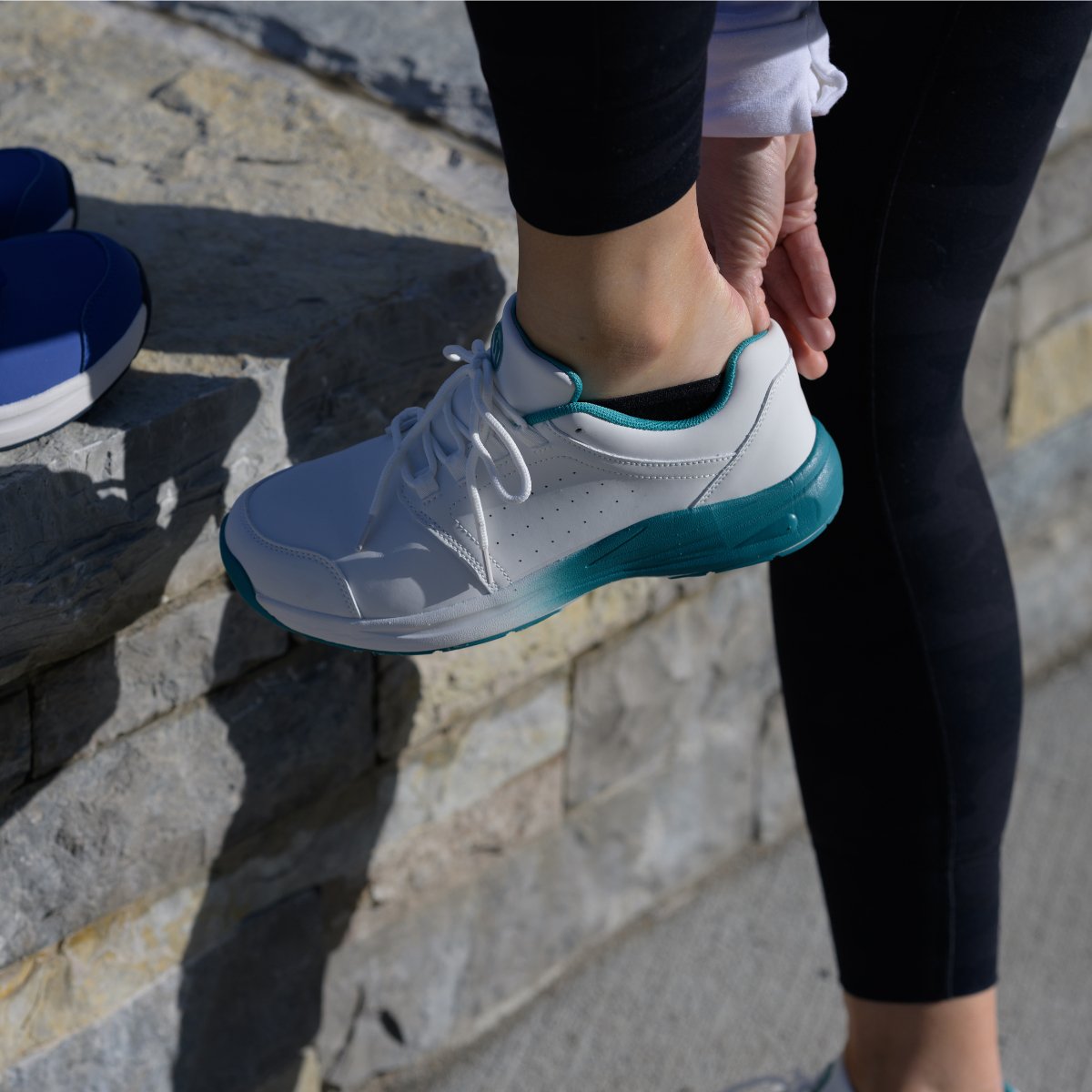 Women's ComfortWear Healthcare Work Shoes - Lexians